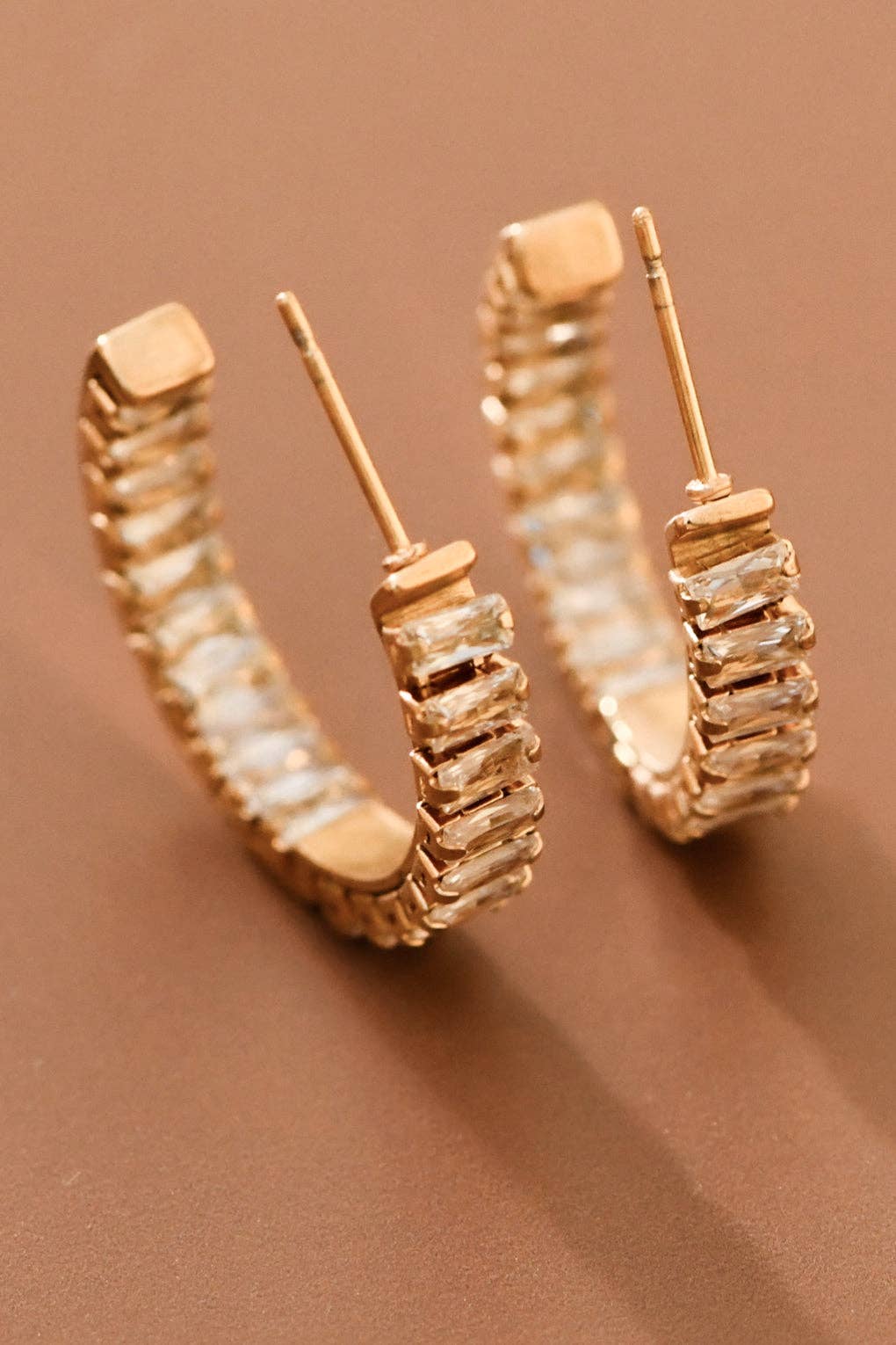 18K Gold Plated Stainless Steel Rhinestone Hoop Earrings - 7983: S0OX3T7983