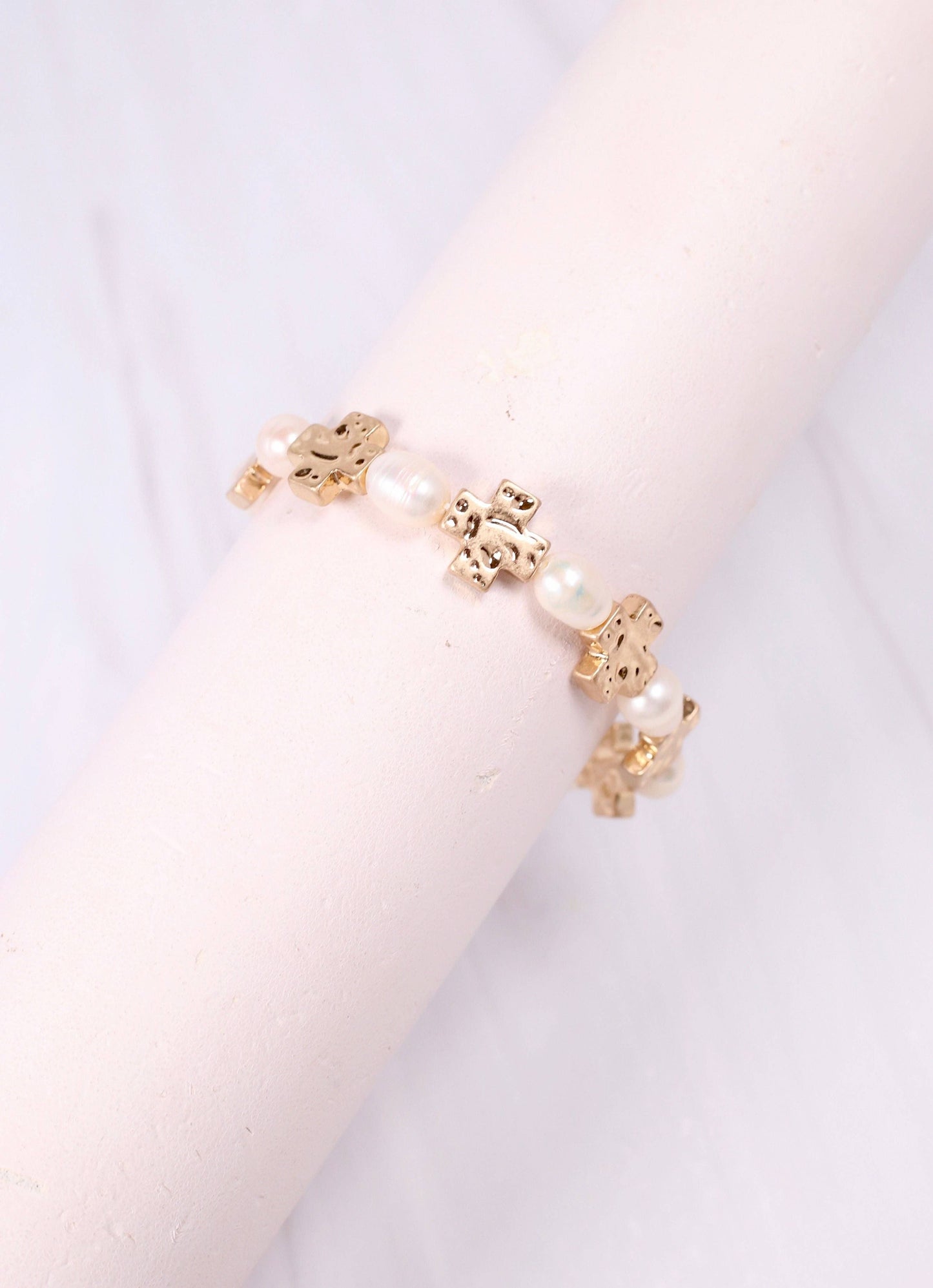Mary Cross and Pearl Bracelet GOLD