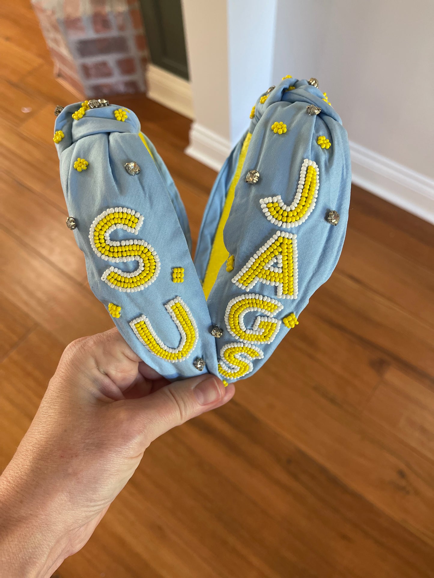 Southern (SU) Jags Beaded Headband
