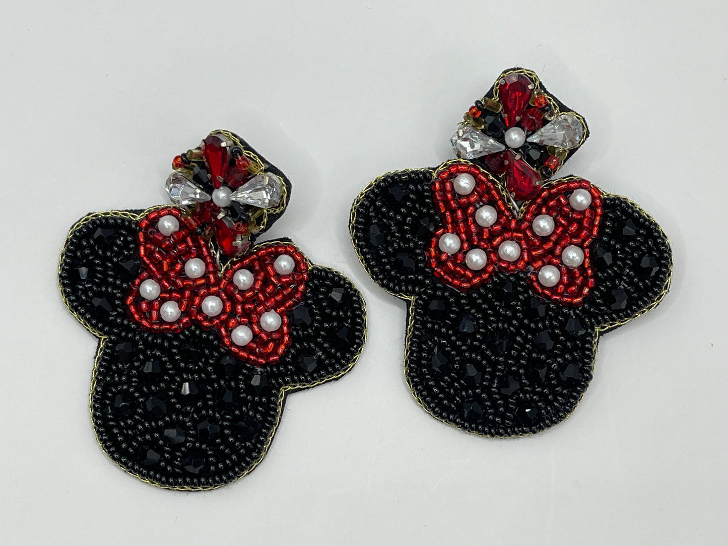 Magic Bow Moments Dangle Earrings