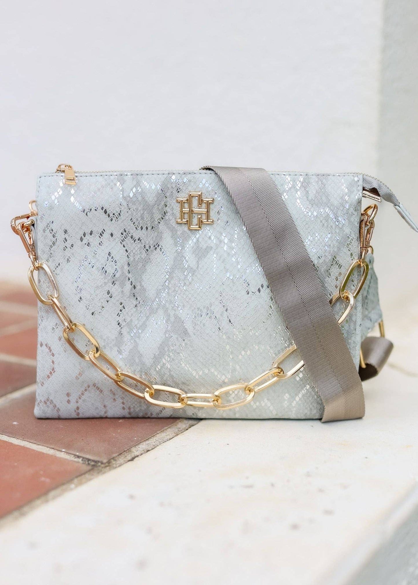Ariana Quilted Crossbody METALLIC GRAY