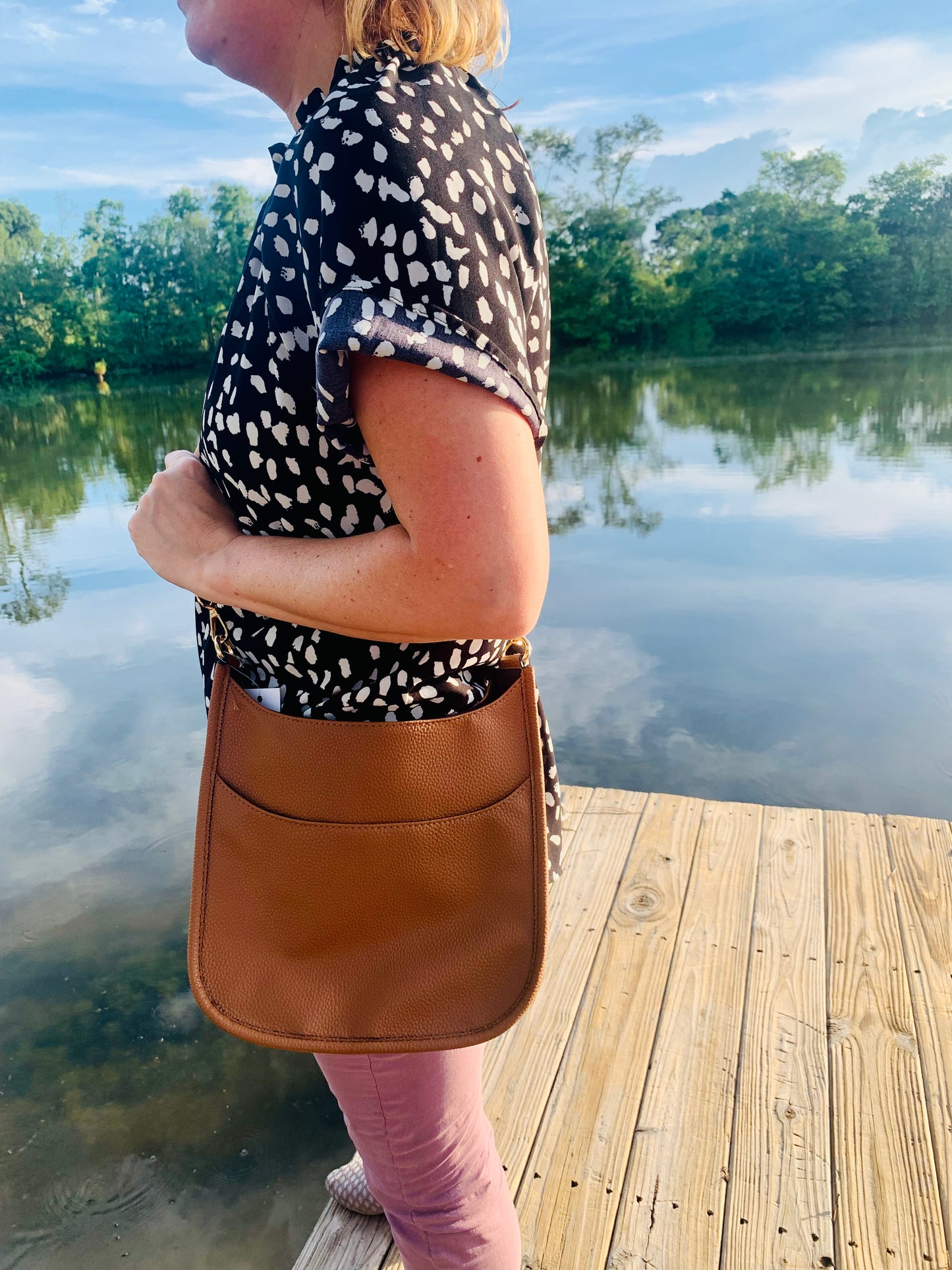 Crossbody Purse - Tan/Camel