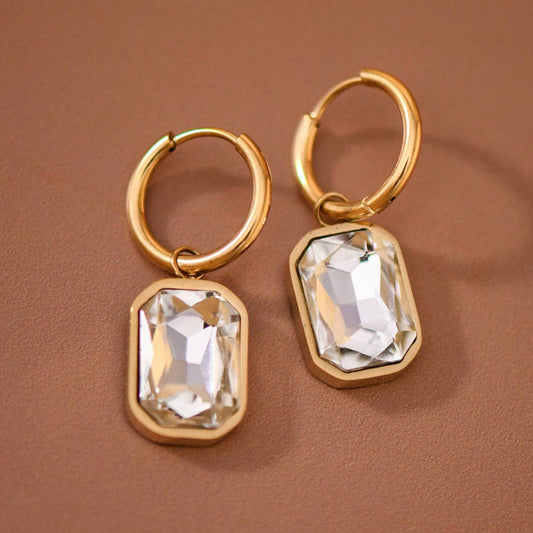 18K Gold Plated Waterproof Stainless Steel Crystal Hoop Earrings – 8015: S0OX3T8015 Clear