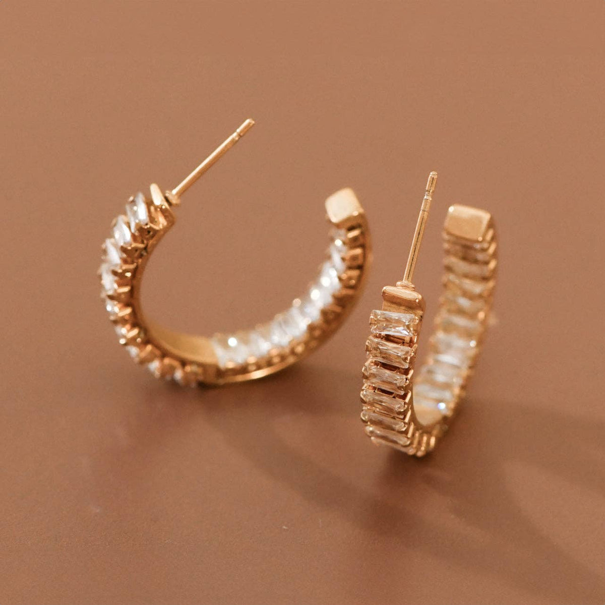 18K Gold Plated Stainless Steel Rhinestone Hoop Earrings - 7983: S0OX3T7983