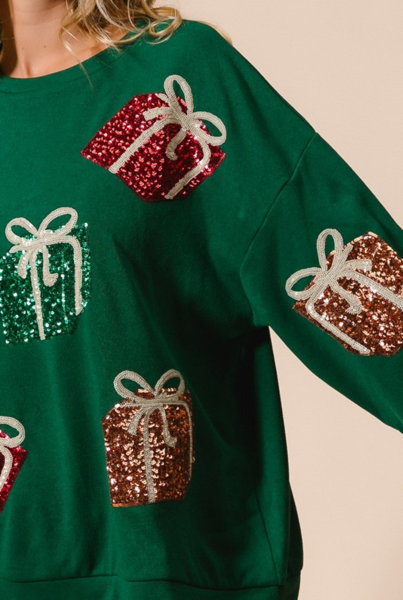 Christmas Sequin Gifts Long Sleeved Pullover