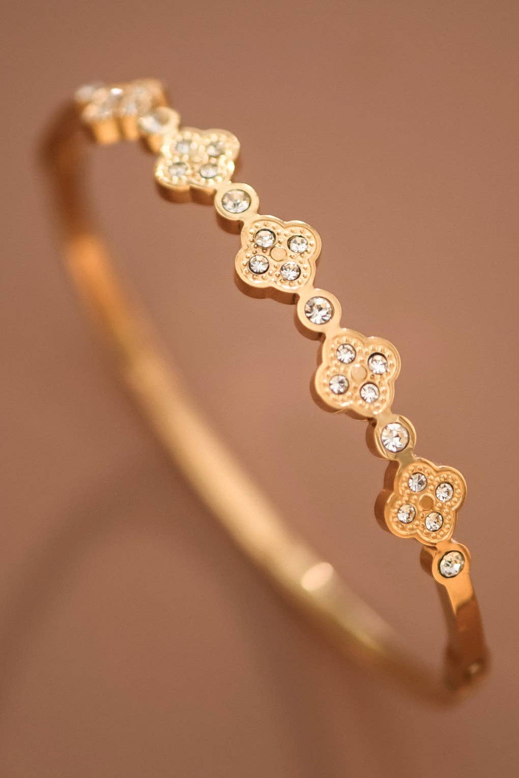 18K Gold PVD Plated Waterproof Stainless Steel Bangle - 7726: S0OX3T7726