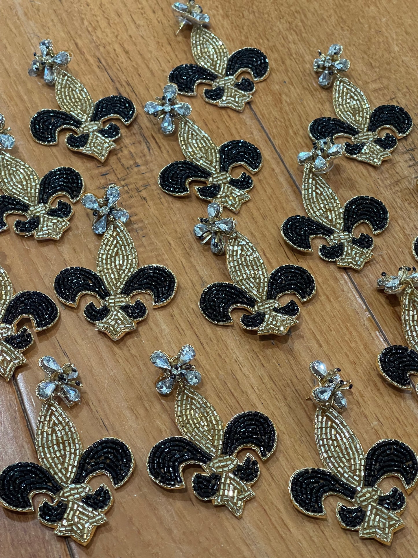 Gorgeous Black and Gold Beaded Fleur de Lis Earrings