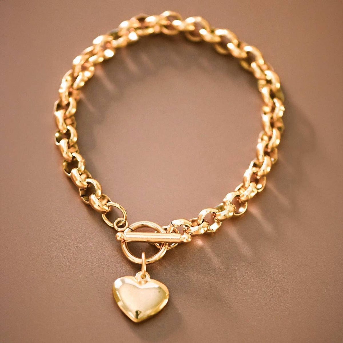 18K Gold PVD Plated Stainless Steel Link Heart Charm Bracelet - 7528: S0OX3T7528