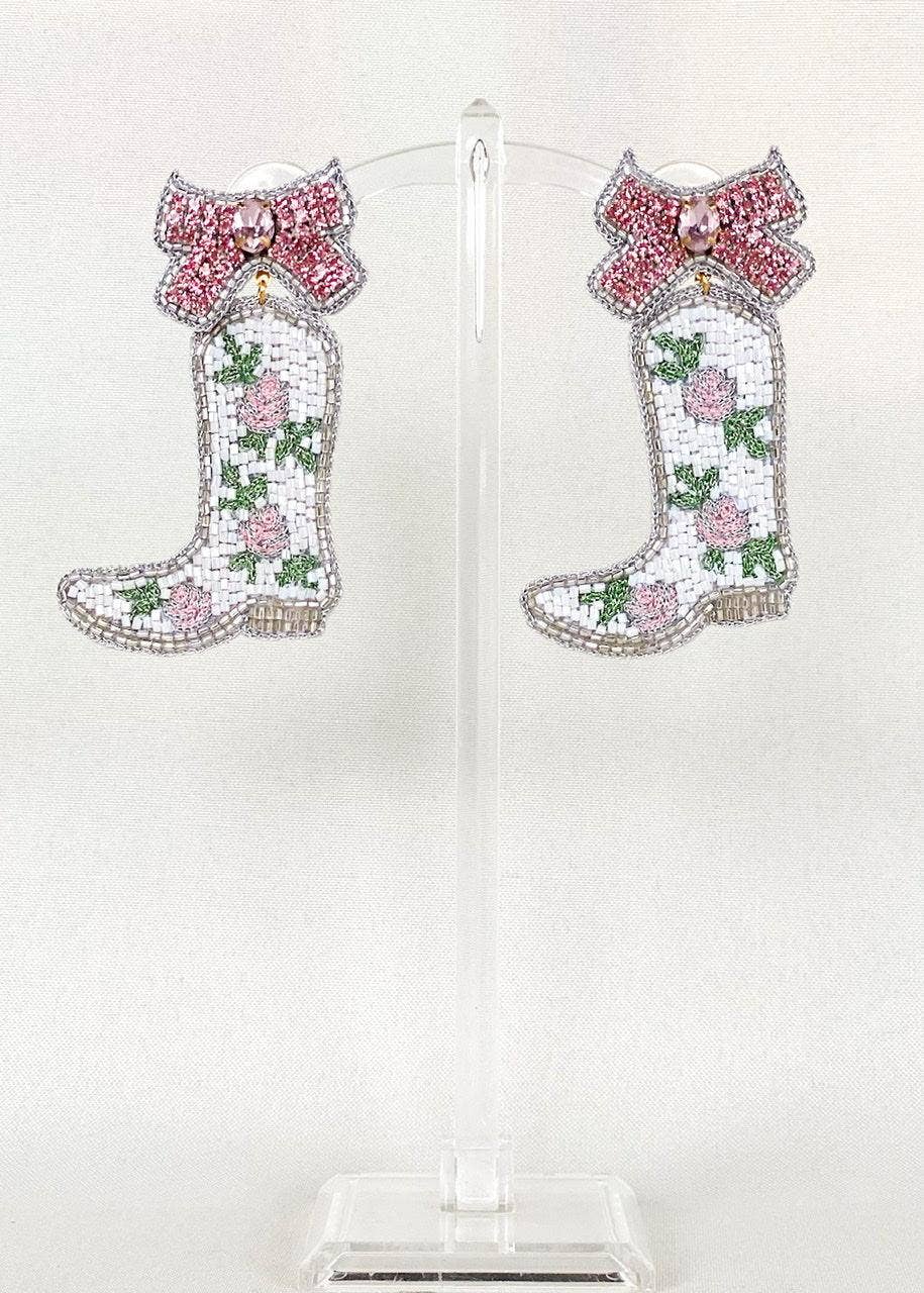 Florita Boot Earrings: Silver Bow