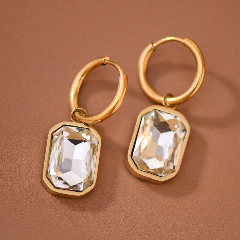 18K Gold Plated Waterproof Stainless Steel Crystal Hoop Earrings – 8015: S0OX3T8015 Clear