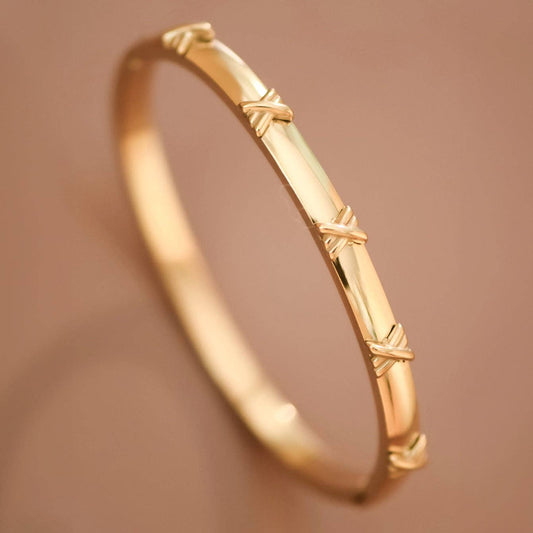 18K Gold PVD Plated Waterproof Stainless Steel Bangle - 7647: S0OX3T7647