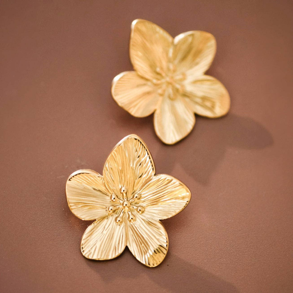 18K Gold Plated Waterproof Stainless Steel Stud Earrings - 7633: S0OX3T7633
