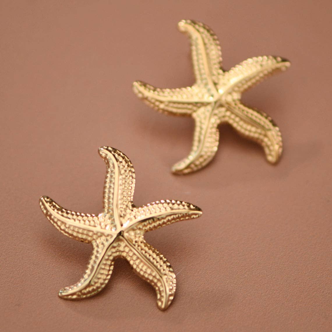 18K Gold PVD Plated Stainless Steel Beach Starfish Stud Earrings – 8040: S00X3T8040