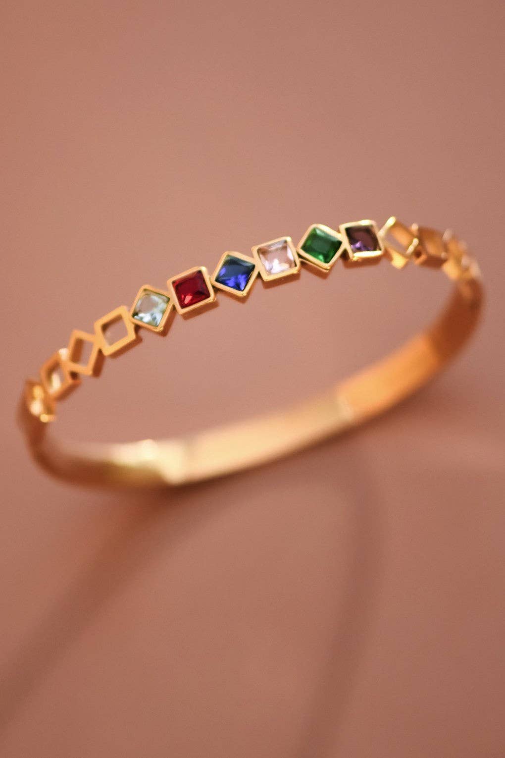 18K Gold PVD Plated Waterproof Stainless Steel Bangle - 7718: S0OX3T7718