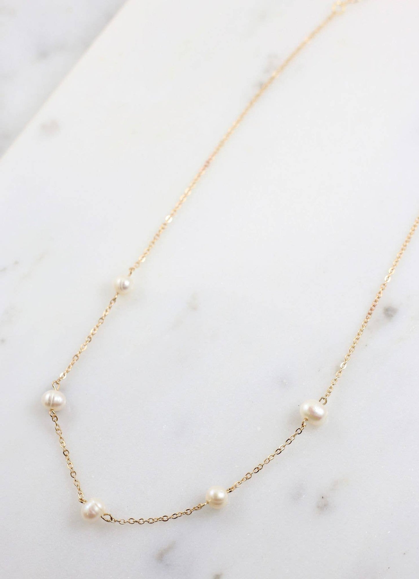 Babbit Pearl Necklace GOLD