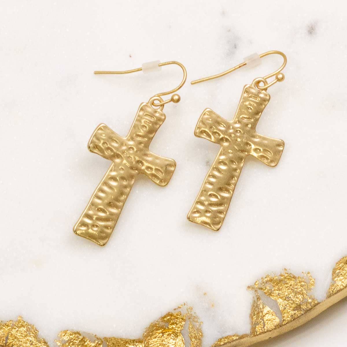 Hammered Cross Earrings   Matte Gold   1"