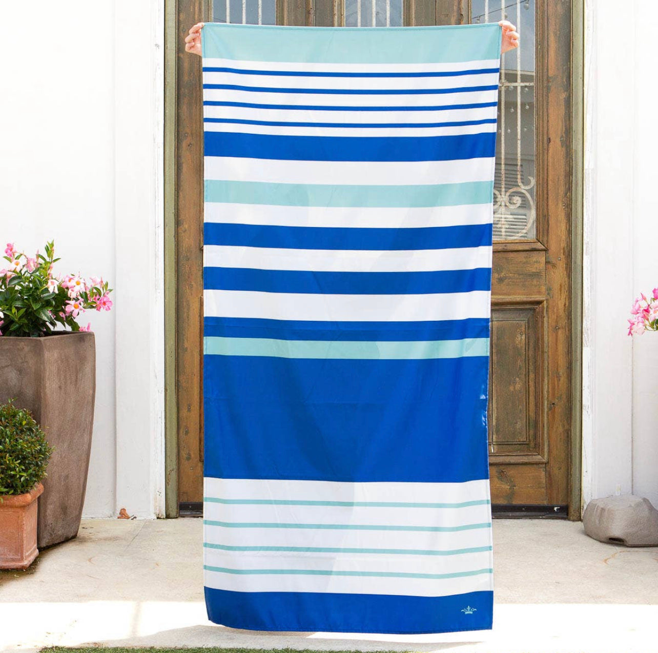 Landry Beach Towel  Lapis/Aruba Blue  34x70