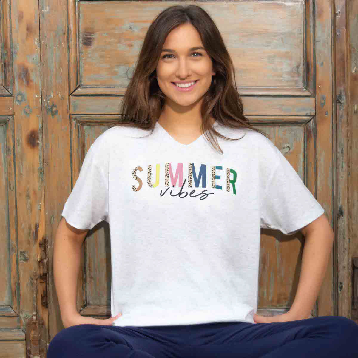 Summer Vibes V-Neck T-Shirt Heathered